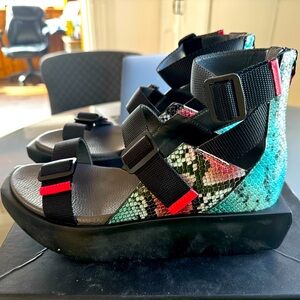 United Nude- Su Lo Coral Snake sandals size 40. Brand new in the box